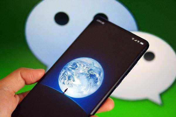 我一个身份证办的两张卡我能查另一张手机卡的微信聊天记录吗?